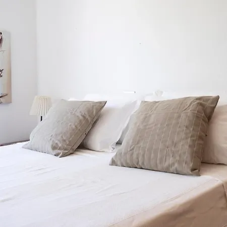 Unique Apartment Ricadi