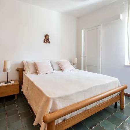 Unique Apartment